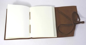 Wholesale Custom Blank Handmade Recycled Cotton Paper Leather Cover <b>Notebook</b> <b>A5</b> Hand Binding Wood And Acid Free Writing Journal - Product Image 4
