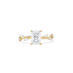 Bague de fiançailles en diamant taille princesse, or 14 carats, sertissage à griffes, style floral - Product Image 1
