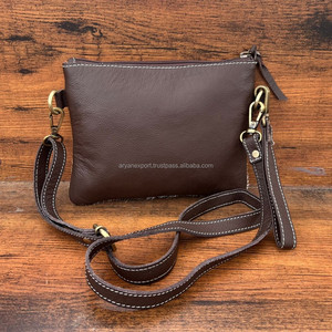 Nouveaux cheveux sur cuir usiné petit sac à bandoulière Western marron en cuir véritable sac à main pour femmes sacs à main en peau de vache - Product Image 3