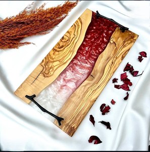 Bandeja de servir de madera y resina con diseño de río y asa de metal para comida, frutas, postres y decoración del hogar. - Product Image 6