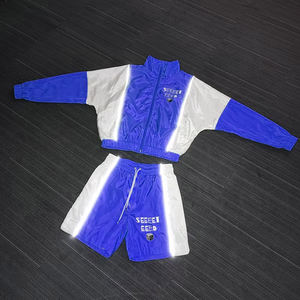 Ensemble survêtement coupe-vent en nylon imperméable personnalisé pour homme, veste coupe-vent et short pour homme - Product Image 4