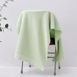 Serviette de toilette en coton de luxe à grammage élevé, très absorbante, pour hôtel, spa, salle de bain, vente en gros, fabricant, couleur unie - Product Image 1