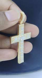 Colgante de cruz con incrustaciones de moissanita, Plata 925, Joyería Hip Hop de fe religiosa para raperos, con incrustaciones brillantes, Chapado en rodio de lujo, Regalos para fiestas - Product Image 2