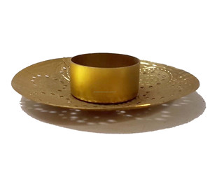 Bougeoir rond en laiton gaufrage bougeoir élégant support de lumière de thé décoratif pour la maison ou les occasions spéciales - Product Image 2