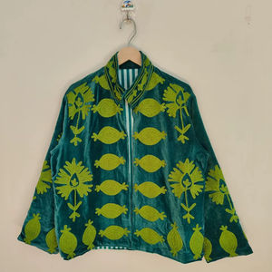 Chaqueta de terciopelo bordada a mano estilo Suzani para mujer, abrigo bohemio de estilo vintage, chaqueta Suzani floral colorida, regalo para ella - Product Image 1