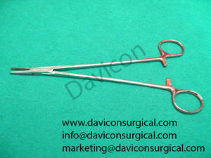 Porte-aiguille en bois CRILE de haute qualité Instrument chirurgical manuel en acier inoxydable - Product Image 2