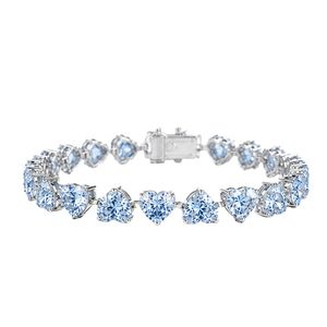 Pulsera de tenis de lujo con diamantes en forma de corazón en oro blanco de 18K, engaste de línea continua premium, regalo romántico y elegante - Product Image 1