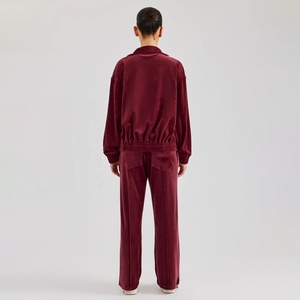 Outfitize International – Ensemble de survêtement côtelé haut de gamme pour femme, 2 pièces, vente en gros, streetwear, conception de logo personnalisé - Product Image 6
