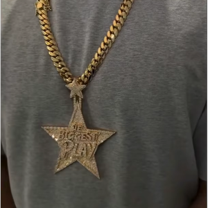 จี้ฮิปฮอปประดับเพชรโมอิสซาไนต์ทรงดาวสั่งทำพิเศษ เงินแท้ 925 ชุบทอง 14K ได้รับการรับรองจาก GRA สำหรับใส่ในงานปาร์ตี้สำหรับทุกเพศ - Product Image 1