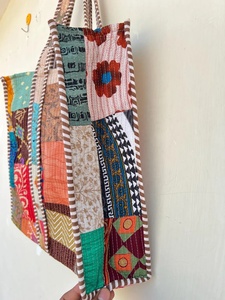 Matelassé Patchwork Coton Imprimé À La Main Floral Sac Fourre-Tout Écologique Durable avec Deux Bretelles Broderie Décoration - Product Image 2
