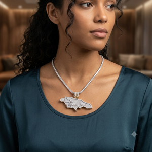 Collier Pendentif Personnalisé Unique en Argent Sterling 925 Plaqué Or avec Moissanite et Diamant, Forme Carte, Lettre ou Numéro, Style Hiphop pour Homme, Idéal Soirées - Product Image 2