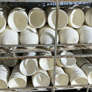 Panier de levage en rotin naturel fait main pour pain au levain, outil de boulangerie écologique pour la levée de la pâte à pain artisanal, utilisation en cuisine - Product Image 3