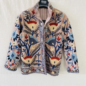 Chaqueta de algodón Suzani hecha a mano en India, chaqueta corta bordada a mano, abrigo unisex, chaqueta corta Suzani hecha a mano - Product Image 1