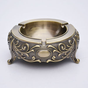 Cenicero de Escritorio de Metal y Madera de Diseño Moderno, Hecho a Mano, Tamaño y Forma Personalizados, Cenicero para Cigarros a Buen Precio - Product Image 4