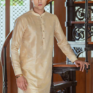 Sherwani de Diseñador para Hombre, Shalwar Kameez Pakistaní Tradicional a Moderno para Bodas y Fiestas, Estilo de Moda Moderno, Bandhgala - Product Image 3