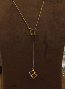 Collar de Cadena Minimalista de Latón Estilo Vintage con Colgante de Cubo Geométrico, Collar Lariat en Capas, Joyería Moderna y Delicada, Regalo - Product Image 4