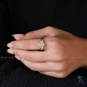 แหวนแต่งงานเพชรทรงรีเพาะเลี้ยงในห้องปฏิบัติการ ชุดแหวนทองคำแท้สีเหลือง ดีไซน์โค้งเข้ากัน แหวนหมั้น เครื่องประดับชั้นดี ขายส่ง - Product Image 5