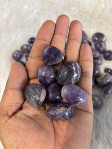 Pierres d'améthyste rondes de qualité supérieure avec une coloration violet foncé, des bords lisses et une texture polie pour les collectionneurs, la décoration et le bien-être - Product Image 3