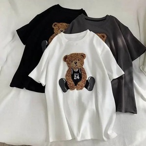 T-shirt en coton pour homme, manches courtes, col rond, imprimé ours floqué, coupe décontractée, motif graphique, blanc, noir, gris - Product Image 2