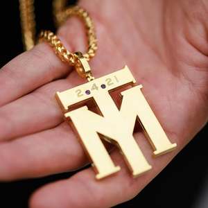 Pendentif Lettre M Personnalisé VVS Moissanite 2 pouces en Argent Sterling 925 avec Moissanite Rose Givrée, Bijoux Hip Hop Tendance Pahal - Product Image 2