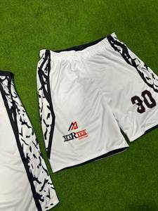 Tenue d'équipe de haute qualité pour jeunes, personnalisée, imprimée par sublimation, respirante, 100% polyester, ensemble de basket-ball rose, personnalisé pour hommes et femmes - Product Image 3
