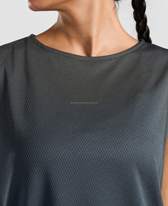 Débardeurs courts en maille de qualité supérieure pour femmes, couleur anthracite, respirants, séchage rapide, style streetwear, 100 % polyester, impression numérique - Product Image 5