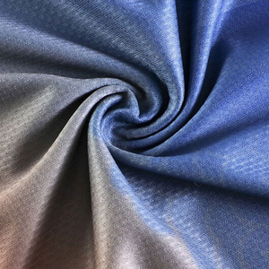 Conjunto de camiseta y pantalones cortos de fútbol de precio económico, fabricado en fábrica, nueva llegada, ropa deportiva, uniforme de fútbol en grandes cantidades. - Product Image 6