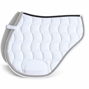 Tapis de selle sculpté pour cheval blanc avec fixation sécurisée par cordes |   Profil Contourné et Rembourré pour l'Équitation Anglaise - Product Image 1