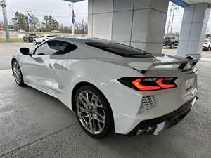 Chevrolet Corvette Stingray 3LT Usado 2025 - Product Image 3