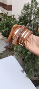 Pulseras de madera hechas a mano con logotipo personalizado para mujer, joyería de moda, fabricante al por mayor de la India. - Product Image 3