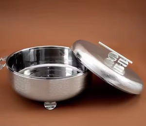 Casserole en acier inoxydable avec couvercle rectangulaire 24 cm, durable, moderne, minimaliste, compatible micro-ondes, lavage à la main uniquement, pour cuisinière à gaz et à induction - Product Image 1