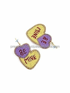 Pendientes Colgantes Unisex de Moda con Diseño de Bordado 'Be Mine' Multicolor y Cuentas de Semilla, Tamaño Personalizado, Artificiales, Gran Venta - Product Image 4