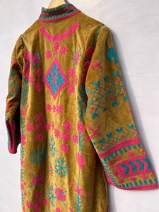 Chaqueta Larga de Terciopelo Bordado Marrón para Mujer, Diseño Floral, Estilo Bohemio, Cuello Alto, Manga Larga, Ropa de Abrigo para Invierno - Product Image 3