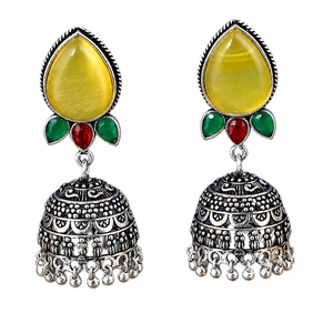 Boucles d'oreilles Jhumka en argent oxydé antique avec pierre œil de chat, bijoux traditionnels indiens faits à la main pour femmes - Product Image 1