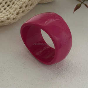 Trending Women's Fashion Resin Beads Bracelets Customizable Shape Best Wholesale Prices Handmade in India for Gifts - Product Image 3