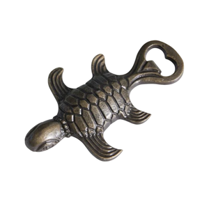 Abridor de Botellas de Latón Hecho a Mano con Forma de Pez, Desatascador de Tapas de Cerveza de Metal Dorado, Accesorio Resistente para Cocina y Bar, Artículo de Regalo Único en Oferta - Product Image 5