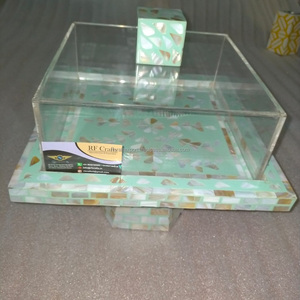 Base para Pastel de Lujo Ecológica de Madreperla con Tamaño Personalizado y Tapa de Acrílico para Decoradores de Pasteles y Postres - Product Image 2