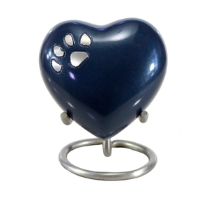 Pequeña Urna de Cremación en Forma de Corazón Violeta, Urna de Recuerdo de Aluminio con Borde Intrincado Tallado a Mano, con Soporte de Metal - Product Image 4