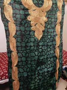 ผ้าเรยอนลายแอฟริกันสำหรับตัดเย็บเสื้อผ้าสตรี ดีไซน์สวยงาม เนื้อผ้าเรียบลื่น ดูสง่างาม เหมาะสำหรับชุดแฟชั่นสไตล์ชาติพันธุ์ - Product Image 5