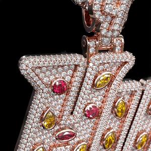 Pendentif Lettre Personnalisé en Argent S925 avec Moissanite VVS Multicolore, Tailles Fantaisie, Mélange Vibrant Rouge Jaune Poire Ovale, Certifié Hiphop - Product Image 2