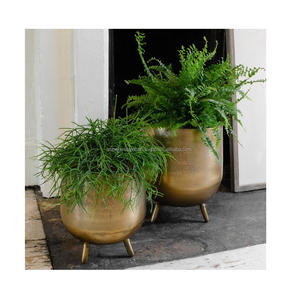 Soporte de metal jumbo para macetas, ideal para macetas grandes, plantas pesadas y decoración de entradas imponentes. - Product Image 2