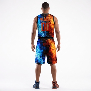 Nuevo Uniforme de Baloncesto de Manga Corta Transpirable con Estampado Personalizado, 100% Poliéster con Logotipo y Color Personalizados - Product Image 3