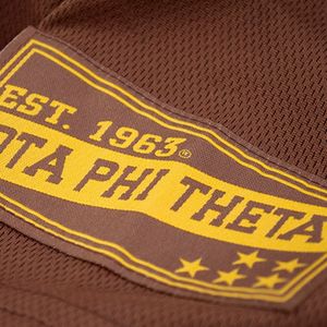 T-shirt de football Iota Phi Theta 63 Marron Or, Tenue Athlétique de Fraternité Grecque, Qualité Premium pour le Jour du Match - Product Image 3