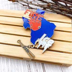 Emblema personalizado Pin de solapa Insignia Proveedor Insignia de metal personalizado - Product Image 5