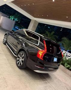 รถมือสองสภาพดี ปี 2024 2023 สีดำ Volvo XC90 SUV เกียร์อัตโนมัติ ขับเคลื่อนสี่ล้อ ไฟหน้า LED เบาะหนัง ภายในสีแดง ระบบไฮบริด - Product Image 4