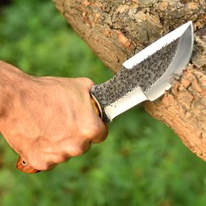 Couteau de chasse et de camping en acier au carbone, type Tracker Scout, avec fourreau, fait main, à lame pleine, manche en bois de rose et cor de bélier - Product Image 3