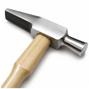 Marteau à riveter et outil de façonnage de style suisse professionnel avec manche en bois pour la fabrication de bijoux et l'artisanat - Product Image 3