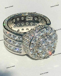 แหวนเพชรโมอิสซาไนต์ทรงกลมแบบ Iced Out สุดเทรนดี้ ทำจากเงินแท้ 925 สไตล์ฮิปฮอปโดดเด่นสำหรับผู้ชาย - Product Image 3