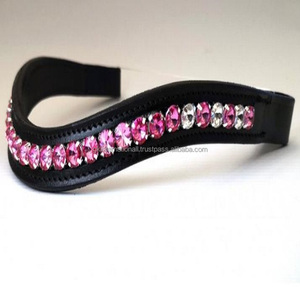 Bande de sourcils de cheval en cuir noir rembourré, fait à la main, incurvé, canal vide, grands cristaux bleus incrustés avec une couture de bord durable - Product Image 1