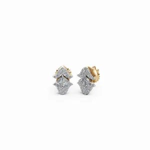 Boucles d'oreilles en diamants de laboratoire Radiance en or jaune 18 carats, 50 pièces, certifiées IGI pour femmes, pour l'exportation en gros depuis l'Inde - Product Image 3